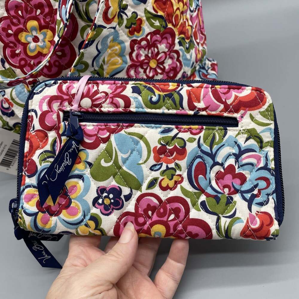 NWT Vera Bradley Tote Bag & Wallet Hope Garden Floral Quilted Pattern Retired - Picture 6 of 13